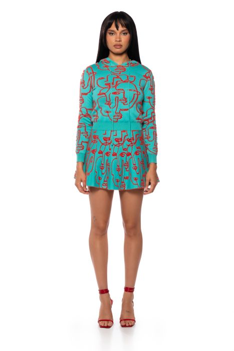 FACES AND PLACES REVERSIBLE KNIT HOODIE in blue multi