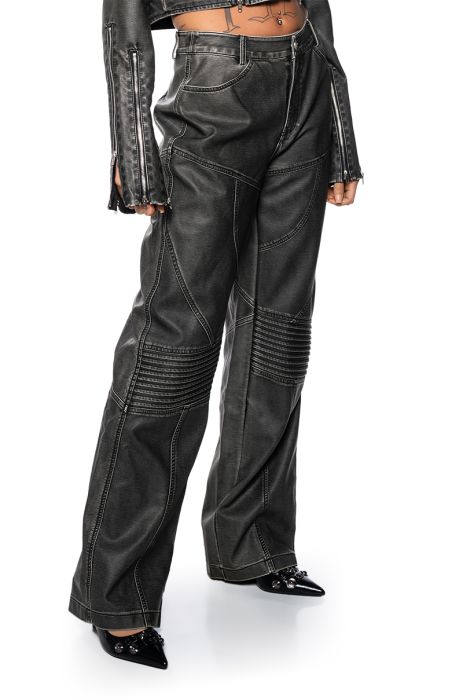 FAST LANE FAUX LEATHER PANT IN GREY