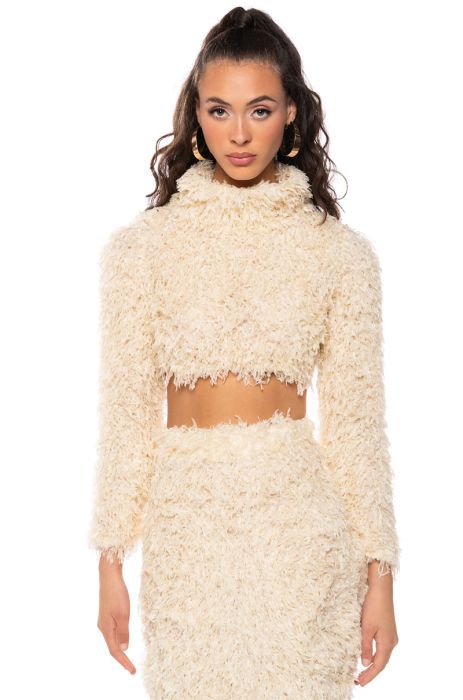 SWEATER WEATHER FUZZY TURTLENECK CROPPED SWEATER IN BEIGE